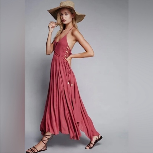 Free People Dresses & Skirts - Free People Coconuts All Day Maxi Boho RARE Cutout Dress Dusty Pink Medium
